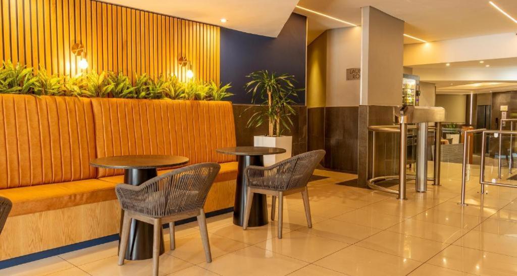 One Rosebank Stay Johannesburg Zewnętrze zdjęcie